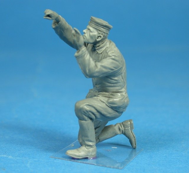 Copper State Models F32-015 German bomber ground crewman N.2 1/32 – immagine 2