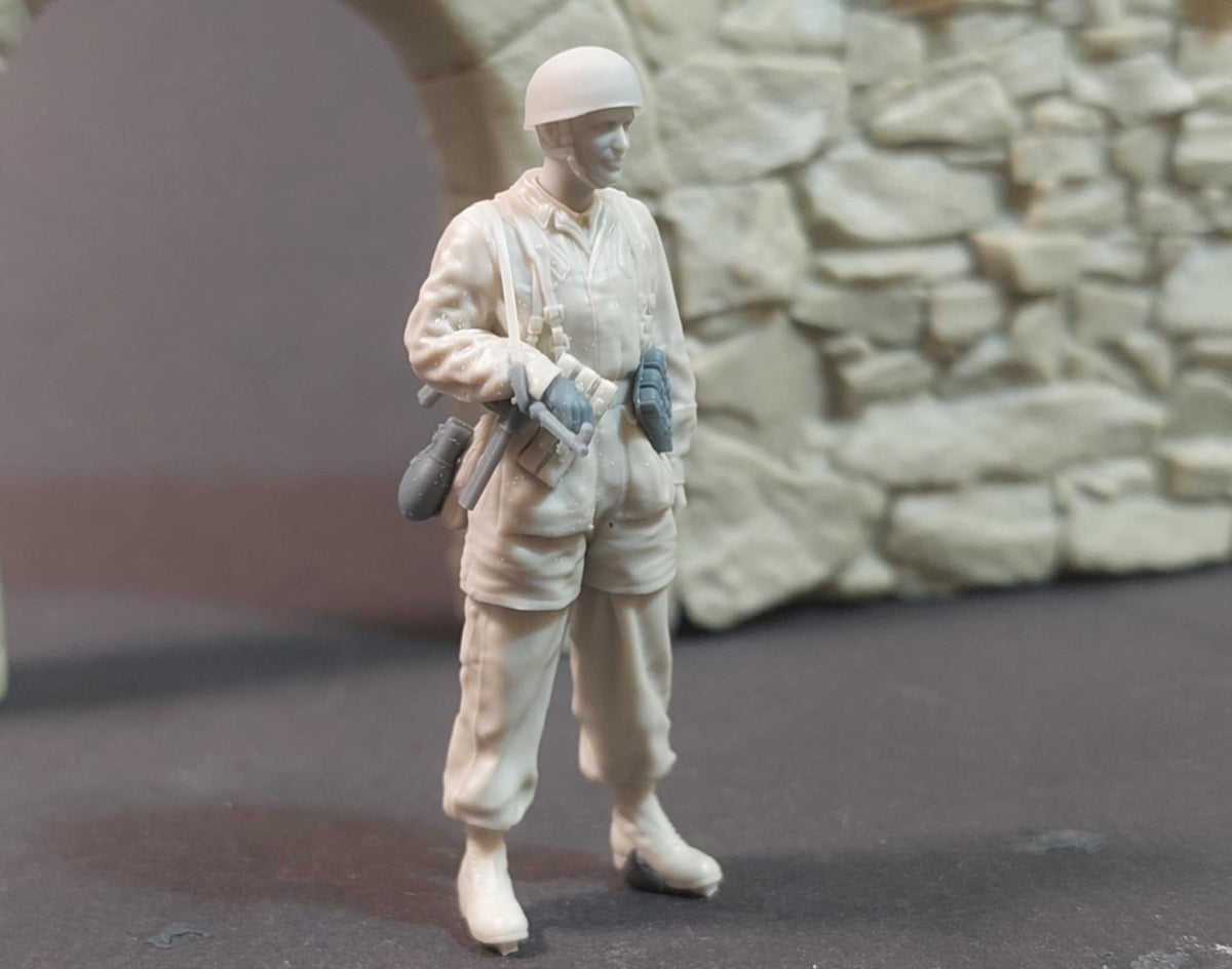Panzer Art FI35-244 Fallschirmjager allemand au repos No1 1/35 – image 4