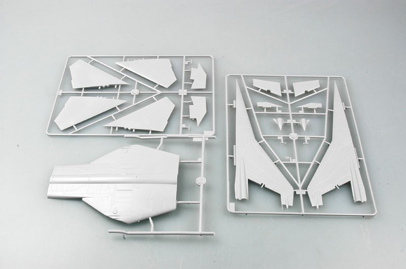 Trumpeter 03209 MiG-23MF Flogger-B 1/32 – Bild 5