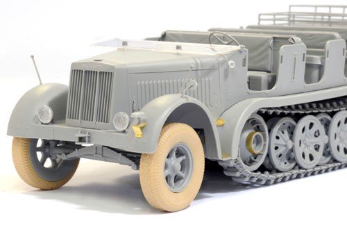 Dragon 6545 Sd.Kfz.7 8t Half-Track Early Production w/Crew 1/35 – Bild 7