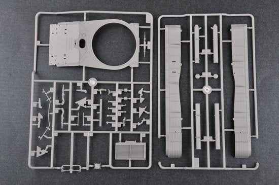 Trumpeter 05521 Soviet T-64B Mod. 1984 1/35 – image 6