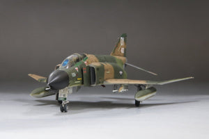 Fine Molds FP47S U.S. AIR FORCE F-4D Jet Fighter The First MiG Ace 1/72 – Bild 5