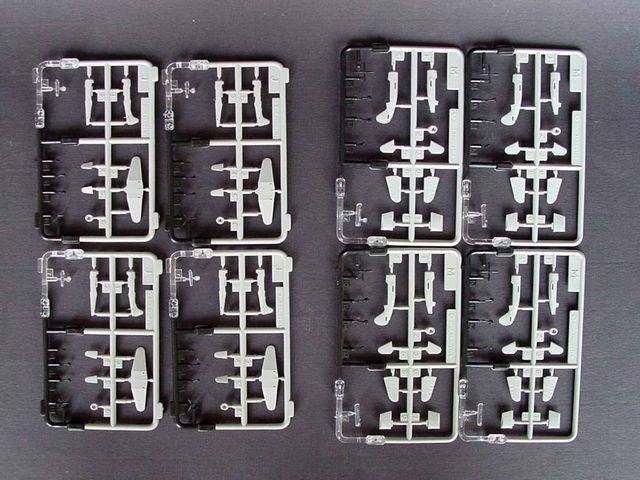 Trumpeter 05604 U.S. Aircraft Carrier CV-13 Franklin 1944 1/350 – immagine 13
