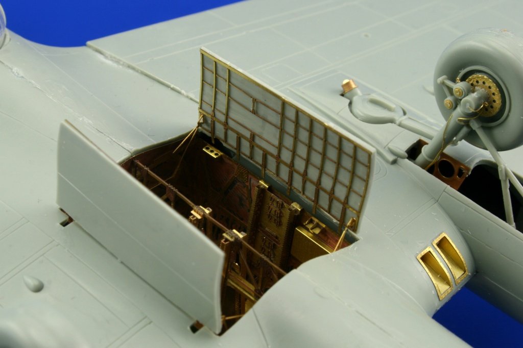 Eduard 72468 B-17E/ F exterior 1/72 ACADEMY MINICRAFT – zdjęcie 17