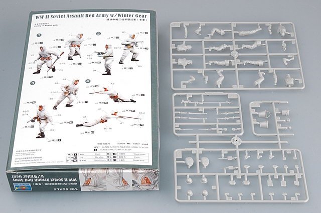 Trumpeter 00414 WW II Soviet Red Army 1/35 – image 4