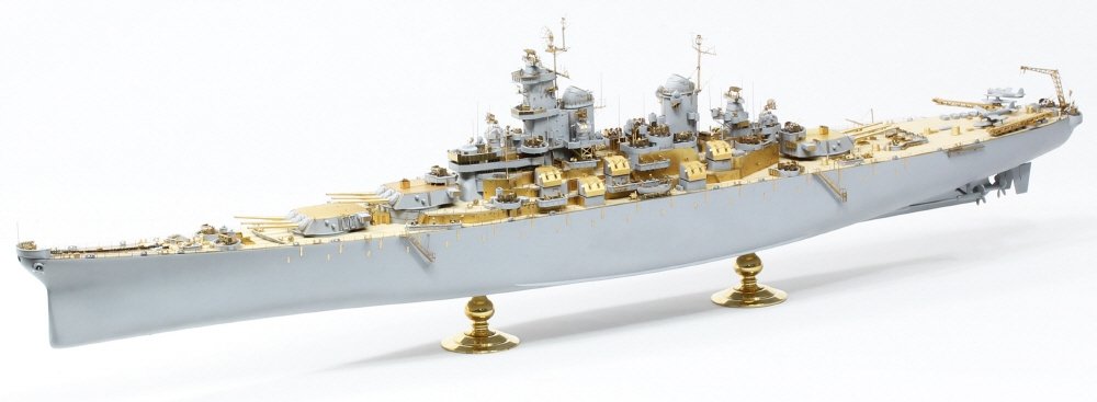 Pontos 37026FN USS BB-63 Missouri 1945 Advanced Detail Up Set (Teak tone stained wooden deck) 1/350 – imagen 2