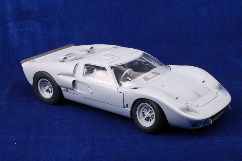 KA Models KS-00007 GT40 SUPER DETAIL-UP DELUXE PACK for Trumpeter 1/12 – Bild 8