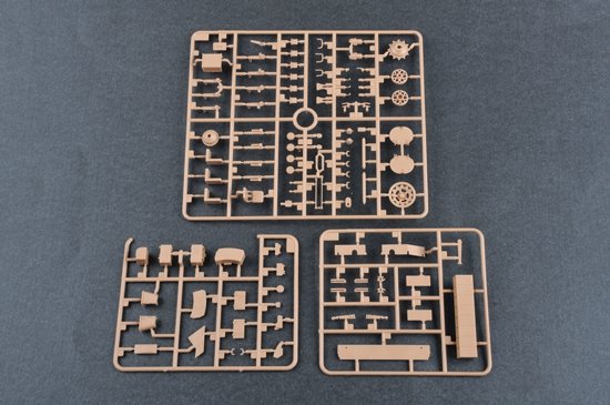 Trumpeter 01532 BMP-3(UAE) w/ERA titles and combined screens 1/35 – imagen 8