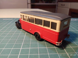 Maquette de bus soviétique ZiS-8 au 1/72 (réf. 72110)  – image 3