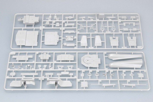 Trumpeter 04517 DESTROYER DE CLASSE UDALOY DE LA MARINE RUSSE SEVEROMORSK (1/350)  – image 9