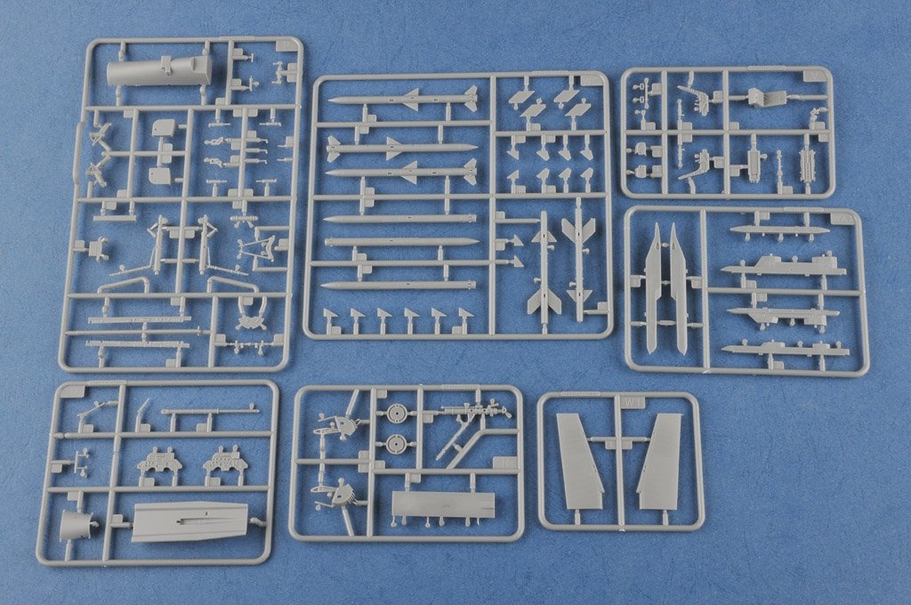 Hobby Boss 81715 PLA J-11B – immagine 9