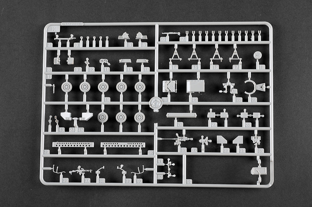 Trumpeter 07423 M1130 Stryker Véhicule de commandement 1/72 – image 11