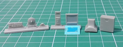 Eureka XXL E-060 PC with CRT Monitor 1/35 – imagen 2