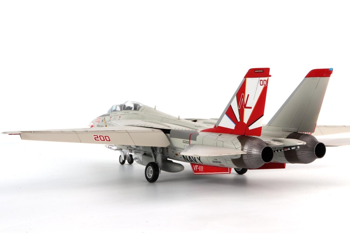 KA Models KP-72003A F-14A Tomcat &amp;quot;Sundowners&amp;quot; (ex Fujimi) 1/72 – zdjęcie 12