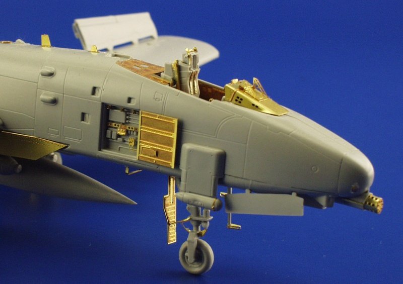 Eduard 73232 A-10 1/72 ITALERI, REVELL – zdjęcie 12