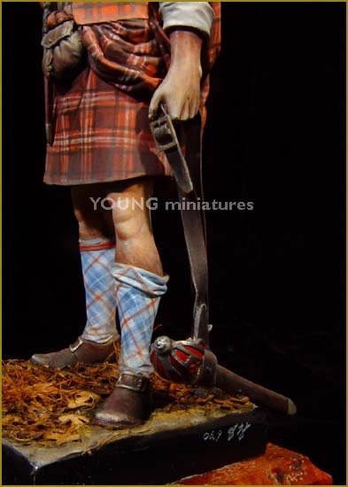 Young Miniatures YH9004 Highland Clansman 1746 90mm – imagen 4