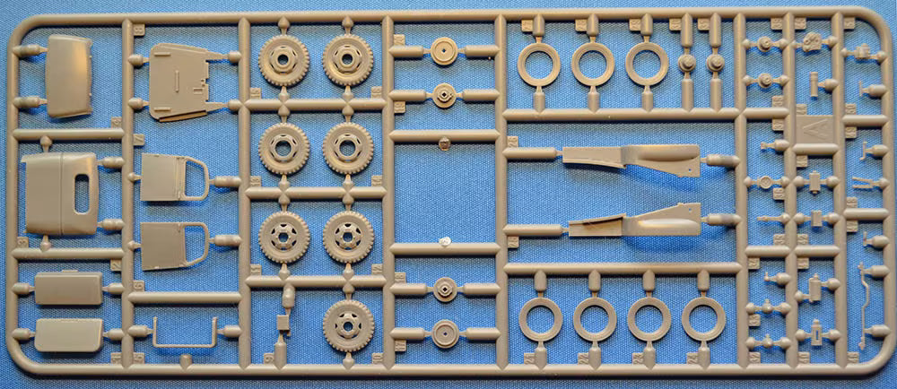 ACE 72605 US E-5 Turret Trainer 1/72 – image 6