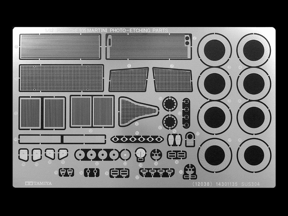 Tamiya 12057 Porsche 935 Martini 1/12 – zdjęcie 6
