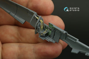 Quinta Studio QD72043 Spitfire Mk.VIII 3D-Printed &amp;amp; coloured Interior on decal paper (Eduard) 1/72 – Bild 9