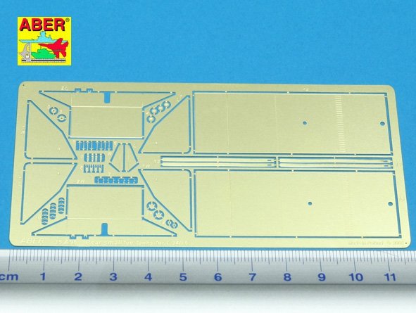 Réservoirs de carburant arrière Aber 35A096 pour T-34/76 (1/35)  – image 2