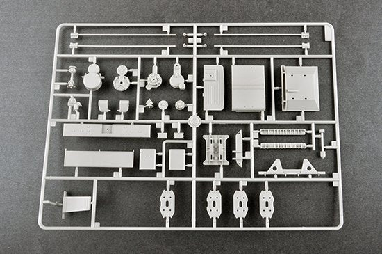 Trumpeter 01065 MAZ-537G Late Production type with ChMZAP-9990 semi-trailer 1/35 – imagen 12