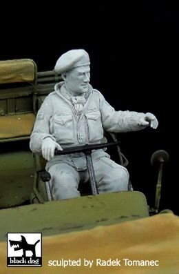 Black Dog F35097 British paratrooper driver 1/35 – imagen 2