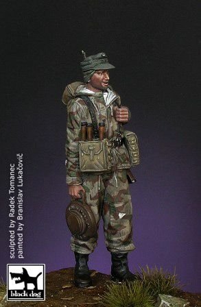 Black Dog F35020 Wehrmacht soldier 1944 1/35 – Bild 3