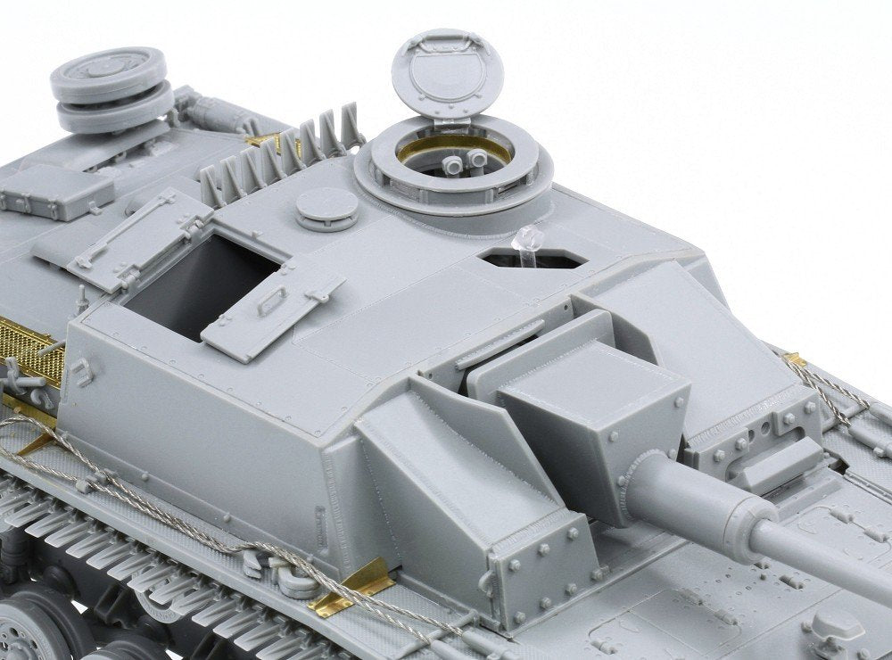 Cyber Hobby 6598 StuG.III Ausf.G Initial 1/35 – immagine 7