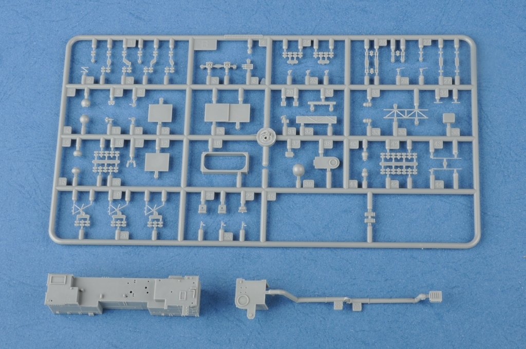 Hobby Boss 83405 USS Boxer LHD-4 1/700  – image 10