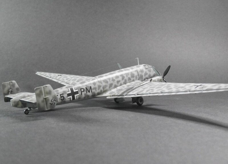 RS Models 92277 Junkers Ju 86R 1/72 – image 9
