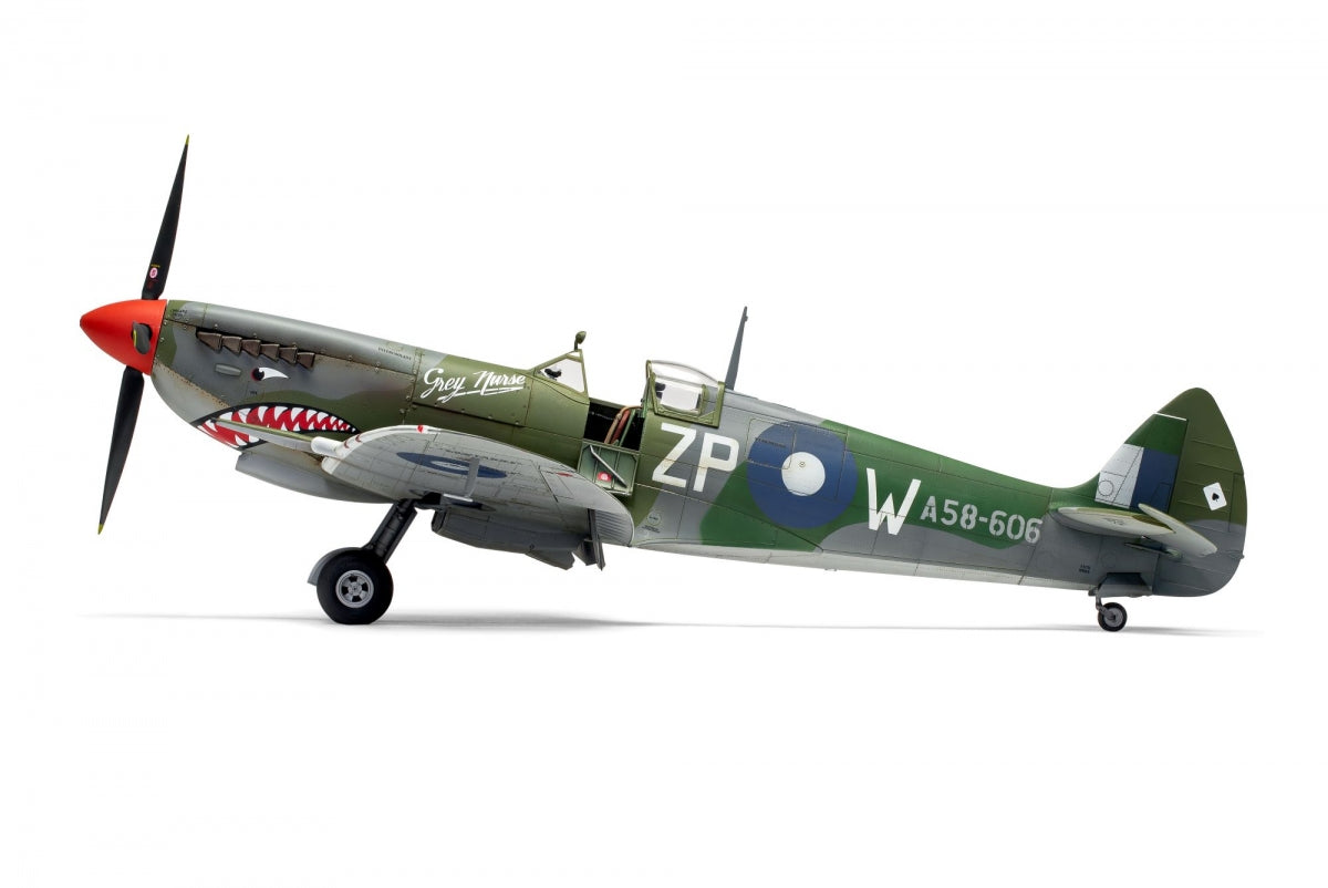 Airfix 17002 Supermarine Spitfire Mk.VIII 1/24 – zdjęcie 3