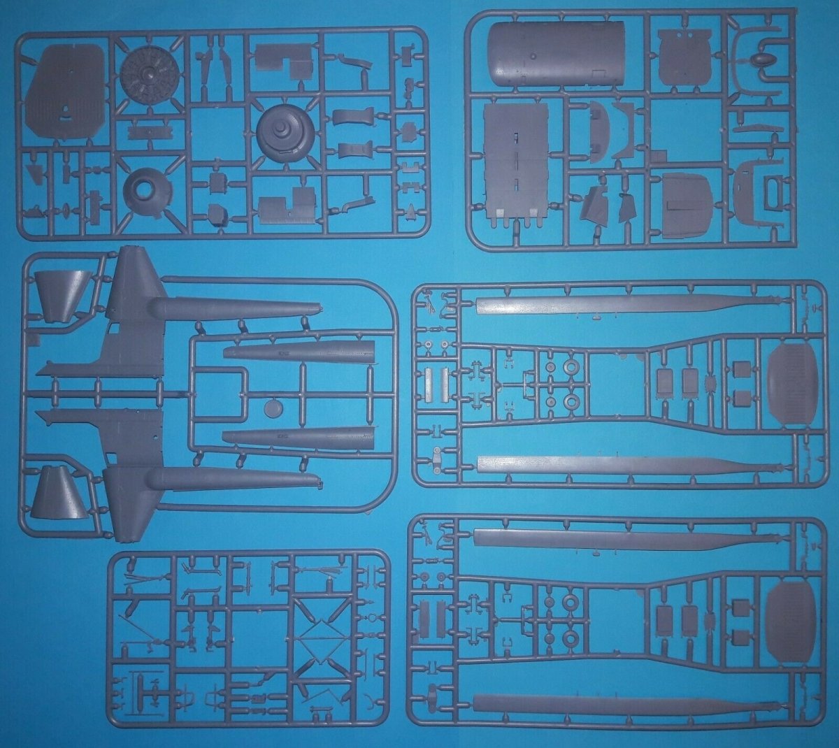 AMP 48013 Kaman HOK-1/HUK-1 1/48 – imagen 2
