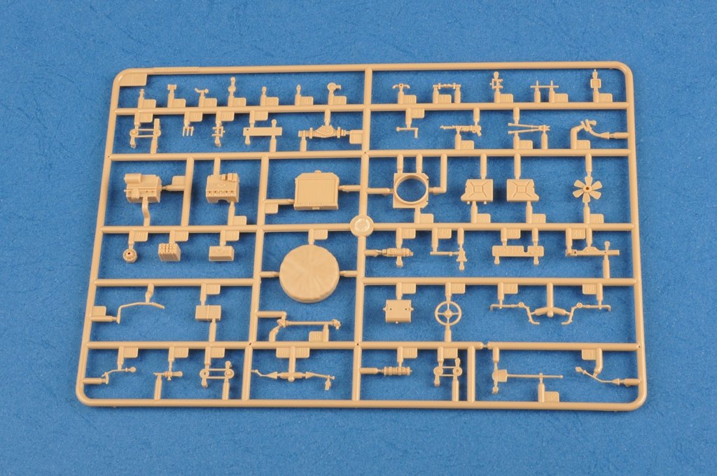 Hobby Boss 83815 German Sd.Kfz.222 Leichter Panzerspahwagen (1st Series) 1/35 – immagine 8