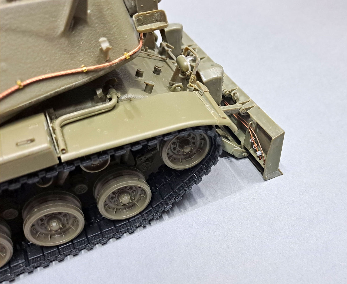 Eureka XXL ER-3572 Zestaw waloryzacyjny do M728 Combat Engineer Vehicle dopasowany do AFV Club 35254 / Upgrade kit for the M728 Combat Engineer Vehicle fit to AFV Club 35254 1/35 – imagen 14