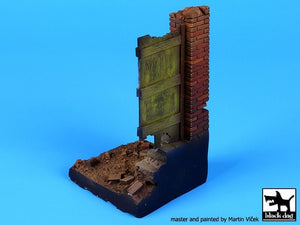 Colonne Black Dog D35029 avec base de porte 1/35 – image 4