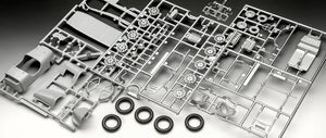 Revell 77751 Starter Kit Aston Martin Ulster 1/32 – zdjęcie 8