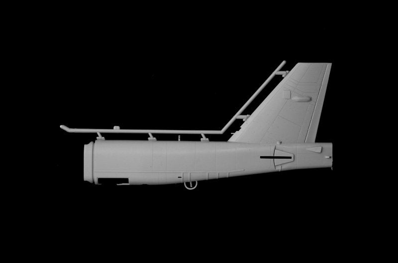 Italeri 1451 B-52G Stratofortress, version initiale avec missiles Hound Dog, échelle 1/72 – image 6