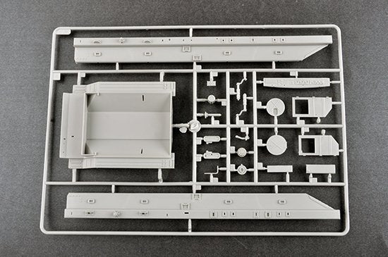 Trumpeter 01065 MAZ-537G Late Production type with ChMZAP-9990 semi-trailer 1/35 – imagen 9