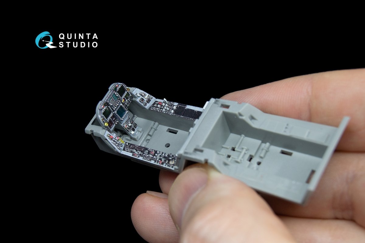 Quinta Studio QD48044 F/A-18C (early) 3D-Printed &amp;amp; coloured Interior on decal paper (for Kinetic) 1/48 – Bild 3