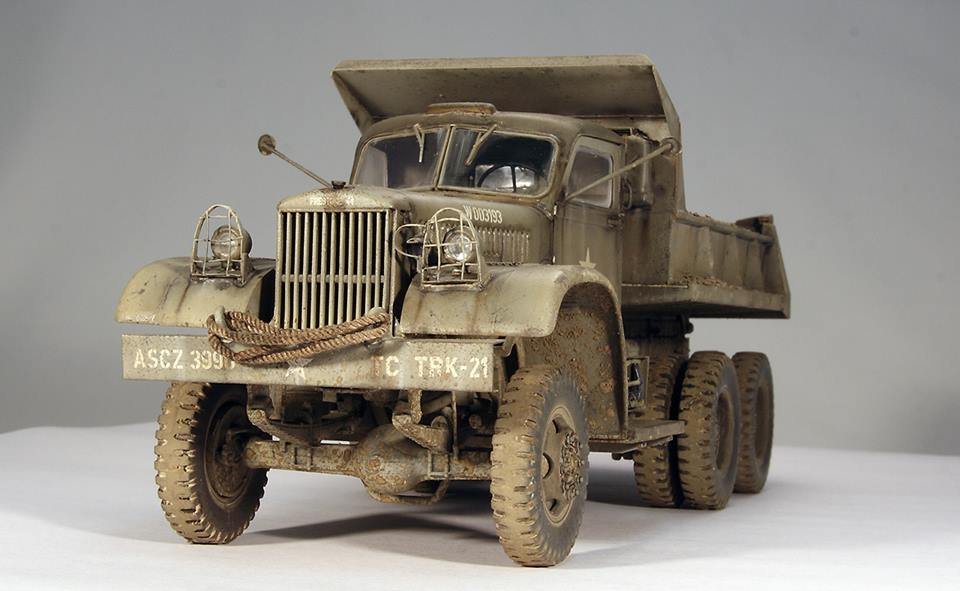 Mirror Model 35804 U.S. Diamond T 972 Dump Truck Hard Top Cab 1/35 – imagen 5