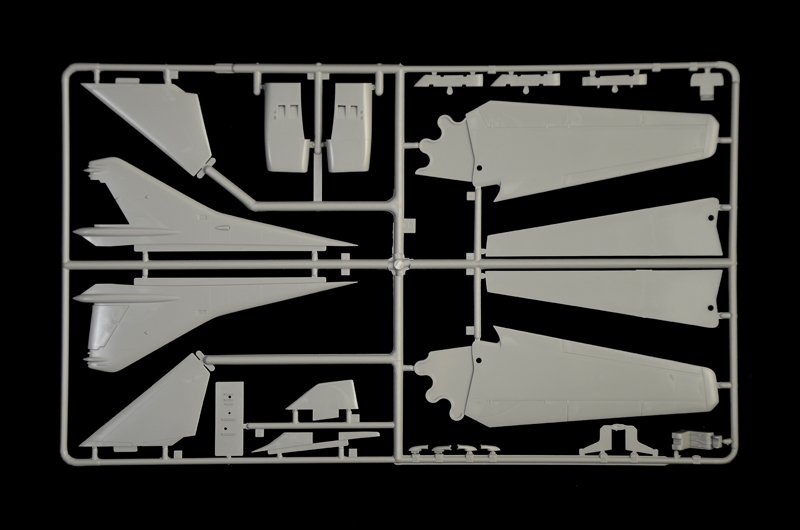 Italeri 2817 MiG-27/MiG-23BN Flogger 1/48 – imagen 8