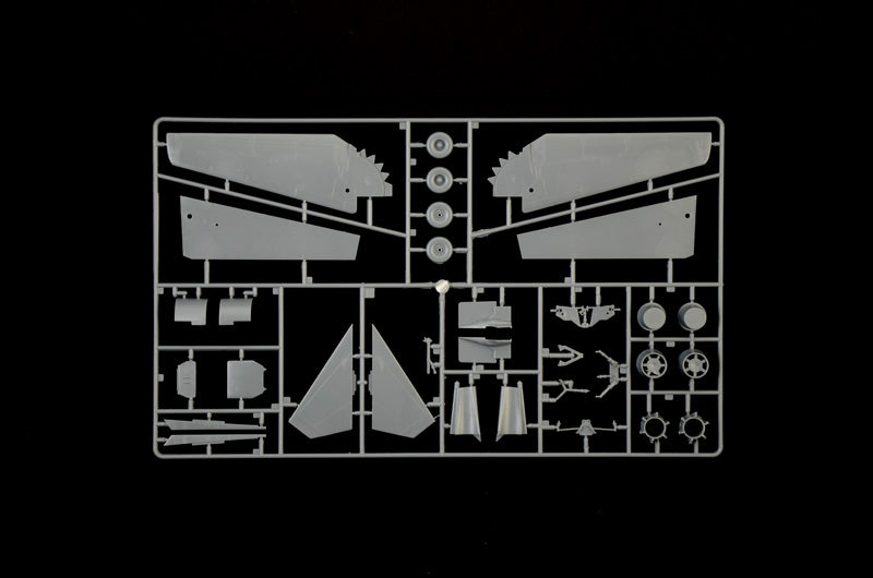 Italeri 1235 EF-111 A Raven 1/72 – Bild 7