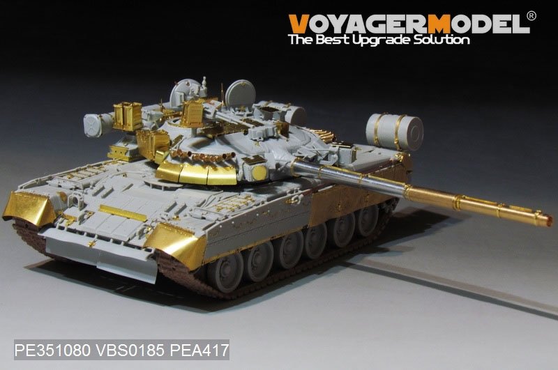 Maquette Voyager PE351080 Char de combat principal russe moderne T-80UK (lanceur de fumée inclus) pour TRUMPER 09578 1/35 – image 2