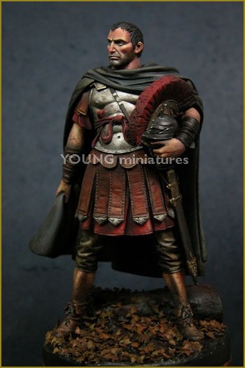 Young Miniatures YH9002-R Roman Officer 1st A.D 90mm – zdjęcie 3