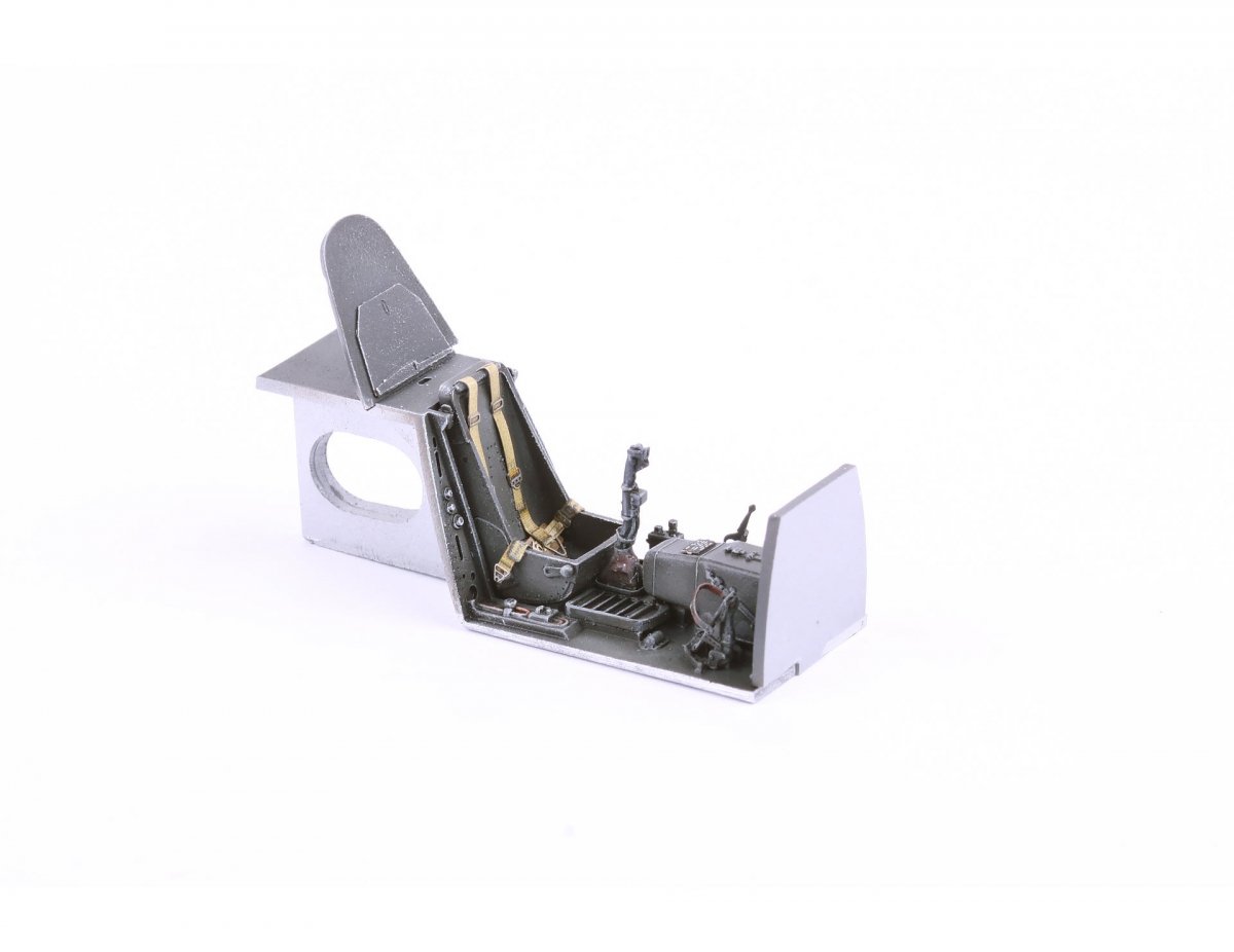 Eduard SIN64835 Bf 109F w/ early seat essential EDUARD 1/48 – immagine 3