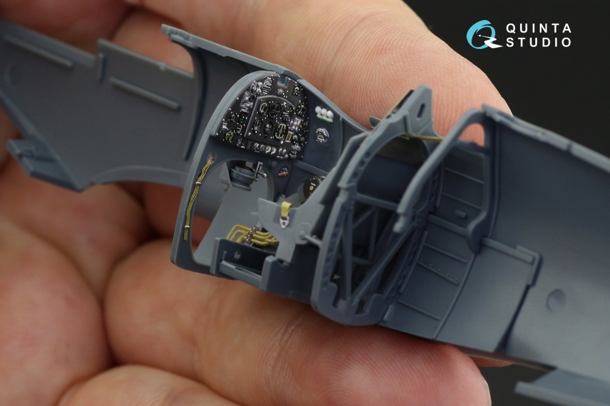 Quinta Studio QD48120 Spitfire Mk.VIII 3D-Printed &amp;amp; coloured Interior on decal paper (Eduard) 1/48 – Bild 11