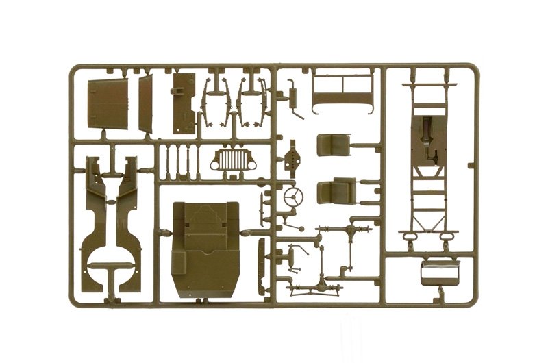 Italeri 0326 1.4 ton. 4 4 AMBULANCE JEEP 1/35 – Bild 4