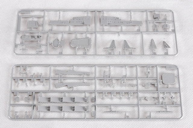 Trumpeter 05720 Russian Navy Slava Class Cruiser Moskva 1/700 – imagen 6