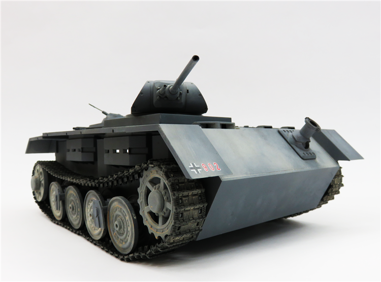 Modelcollect UA72161 Fist of War Series German P300/2 PanzerKampfWagen und Trager 1/72 – Bild 5