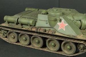 Dragon 6359 Chasseur de chars soviétique SU-100 (1/35) – image 3